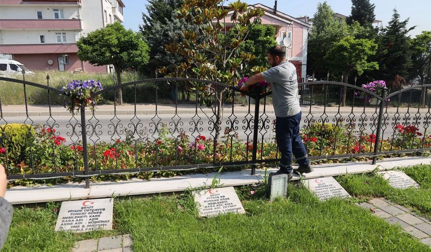 Darıca Belediyesi’nden bayram için yoğun hazırlık