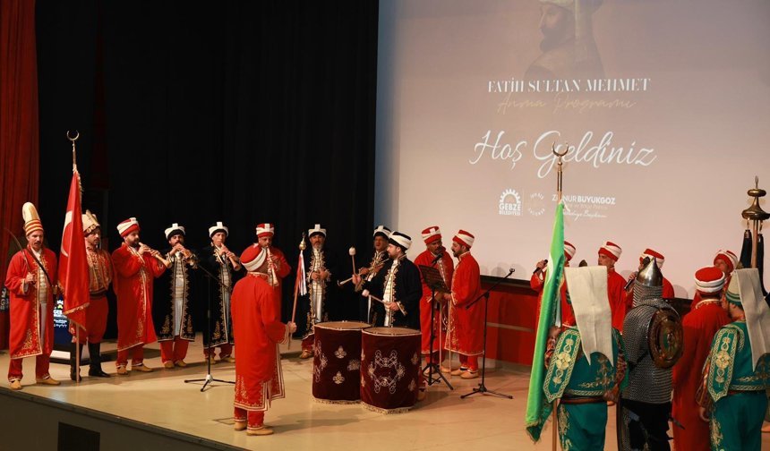 Gebze’de Fatih Sultan Mehmet vefatının 545. sene-i devriyesinde anıldı