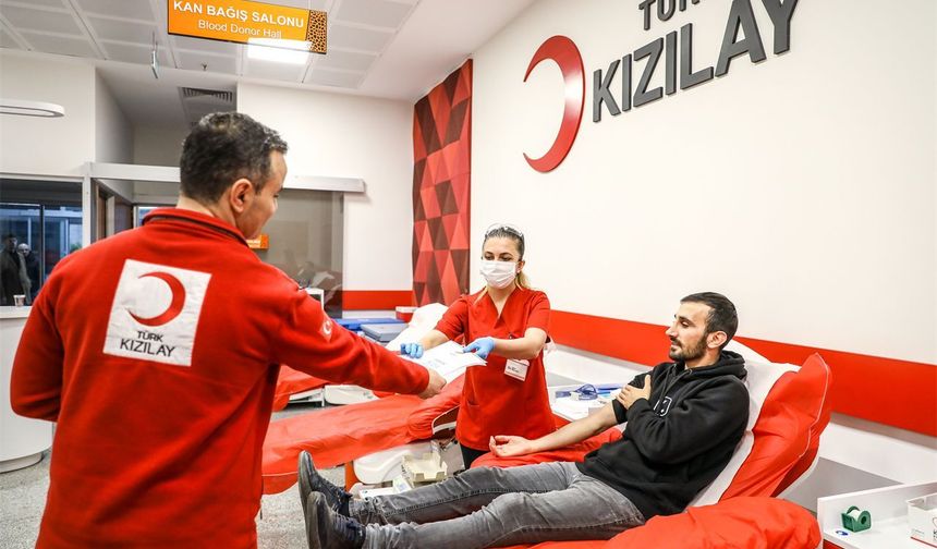 Kızılay yılın ilk 5 ayında 1,2 milyon ünite kan bağışı aldı