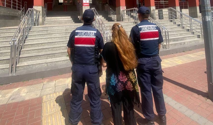 Hırsızlık suçundan 16 yıl hapis cezasıyla aranan şahıs yakalandı