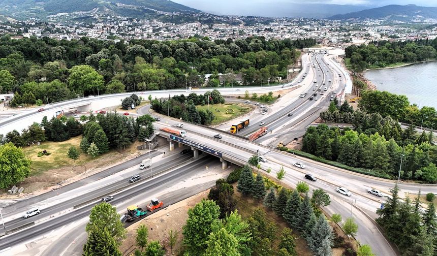 Başiskele Koridor Projesi’nde 9 köprünün montajı bitti