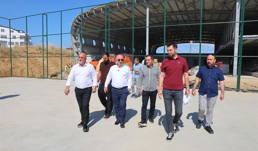 Darıca’nın yeni spor kompleksi yükseliyor