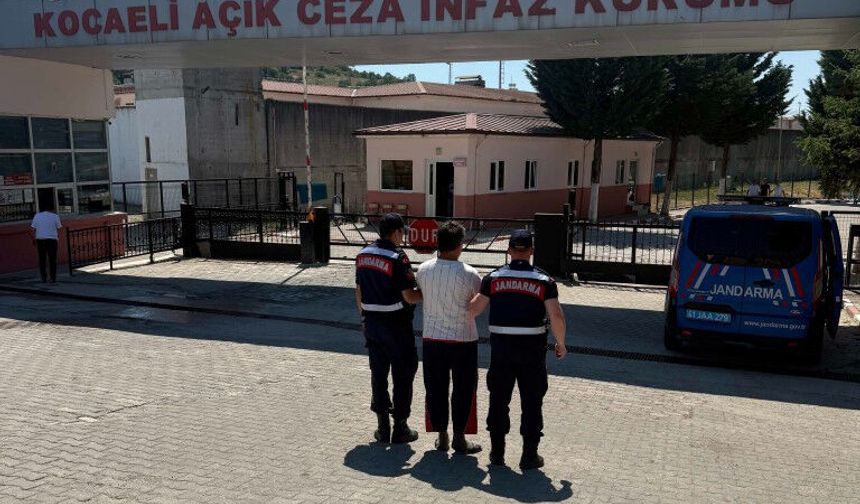 Kocaeli Jandarması cinsel taciz suçundan aranan şahsı yakaladı