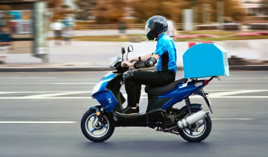 Motosiklet, scooter, elektrikli scooter ve motokuryelerin trafiğe çıkması yasaklandı