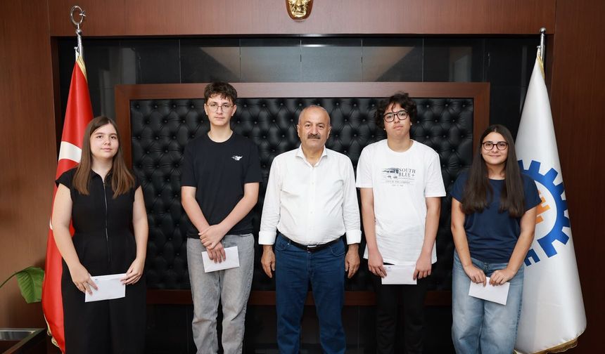 Başkan Büyükgöz LGS birincilerini ağırladı