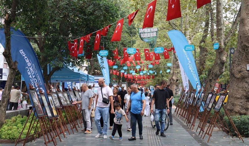 17 Ağustos’un 27’nci yılında anlamlı sergi
