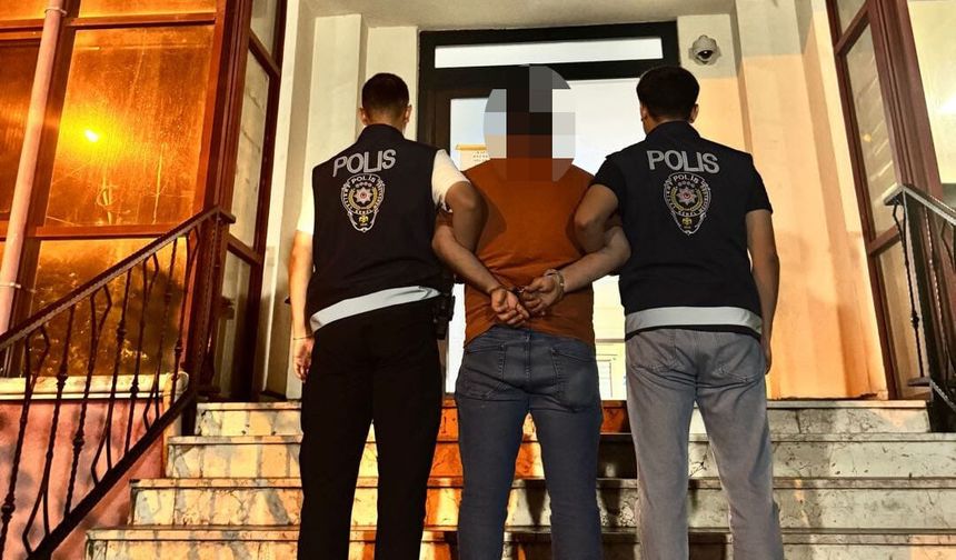 Bilişim sistemleri dolandırıcılığından 11 yıl hapis cezası olan şahıs Darıca’da yakalandı