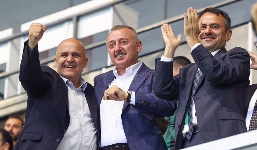 Büyükakın’ın, Kocaelispor’a güveni tam: Daha da iyi olacağız