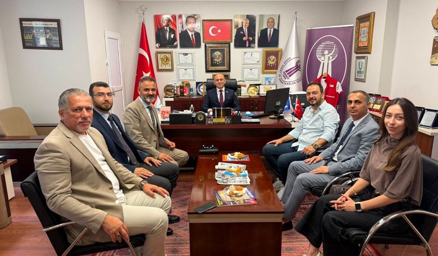 ASRİAD STK ziyaretlerine çıktı