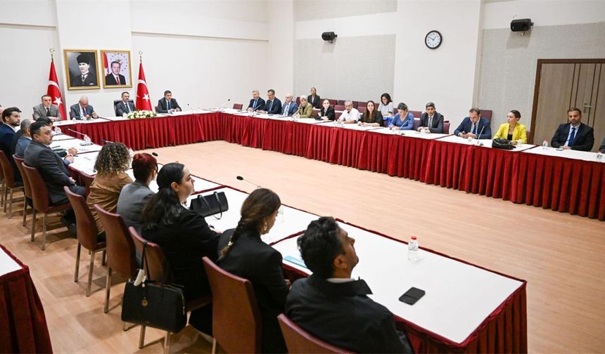 2. Ulusal Otizm Eylem Planı toplantısı, Vali Aktaş başkanlığında yapıldı