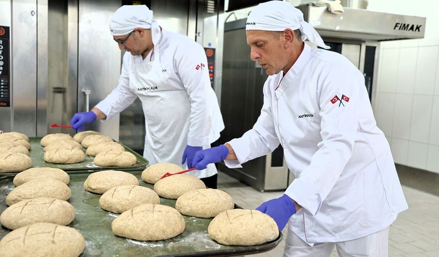 Büyükşehir’den ekmeğe sağlıklı dokunuş
