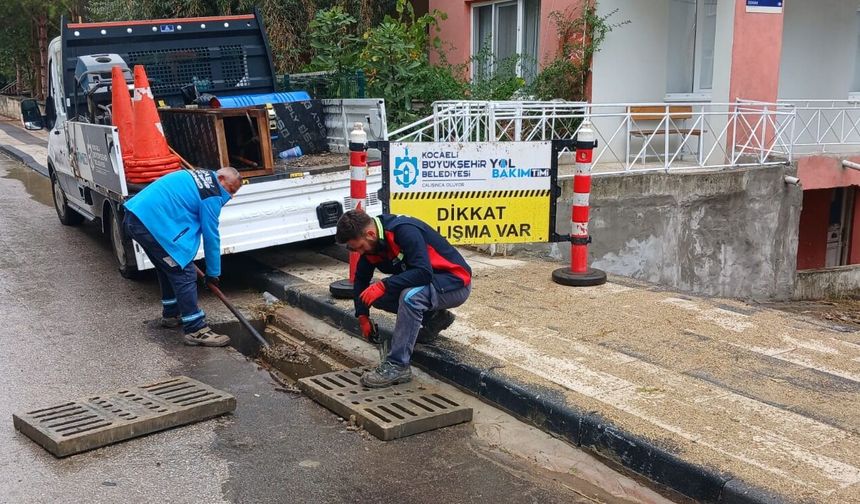 Kocaeli’de yağışa karşı yoğun mesai yürütülüyor