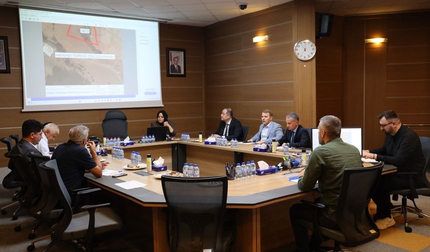 Kaçak hafriyat döken şahsa 3 milyon para cezası verildi