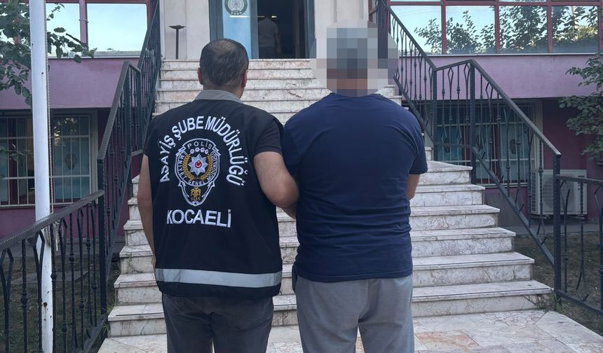 Dolandırıcılık suçundan 4 yıl 10 ay hapis cezası bulunan şahıs Darıca’da yakalandı