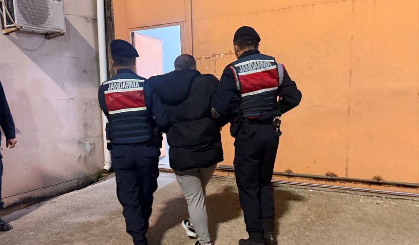 Çocuğun cinsel istismarı suçundan 10 yıl hapis cezasıyla aranan şahıs Gebze’de yakalandı