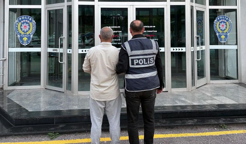 Uyuşturucu madde ticareti yapma veya sağlama suçundan 10 yıl hapis cezası olan şahıs yakalandı