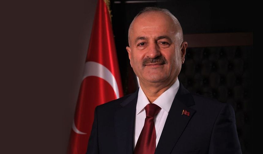 Başkan Büyükgöz’den 29 Ekim Cumhuriyet Bayramı mesajı