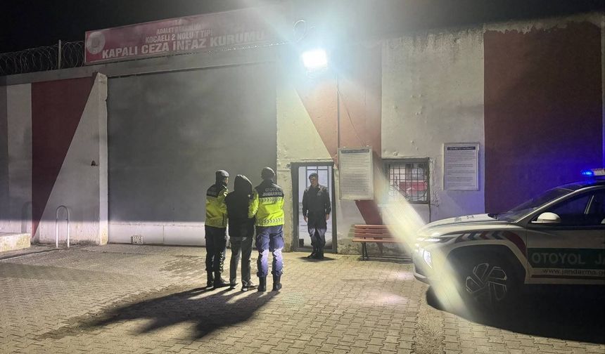Uyuşturucu suçundan 12 yıl 6 ay hapis cezasıyla aranan şahıs yakalandı