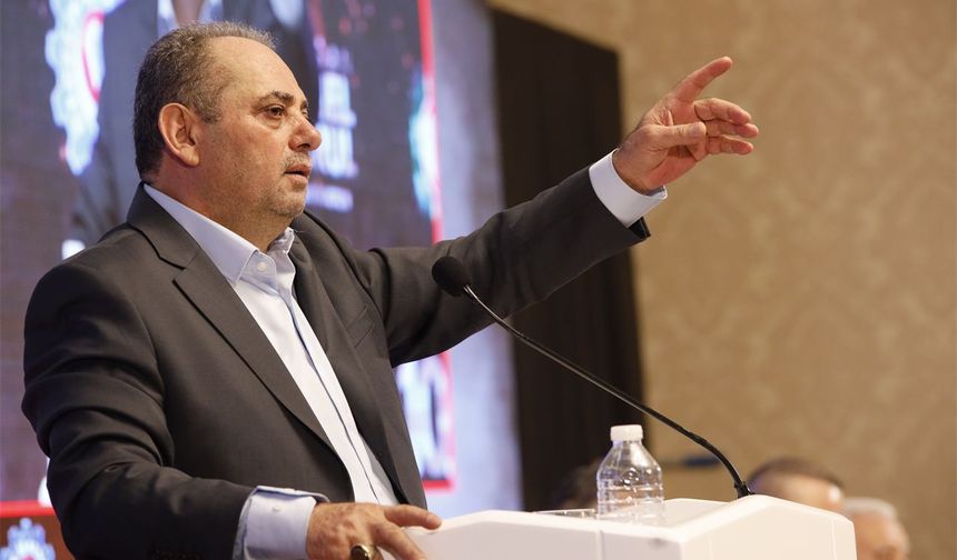 Özçelik-iş’ten 750’den fazla öğrenciye burs desteği