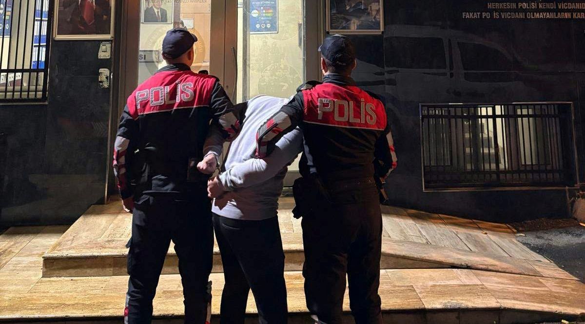 16 yıl 4 ay hapis cezasıyla aranan şahıs Darıca’da yakalandı